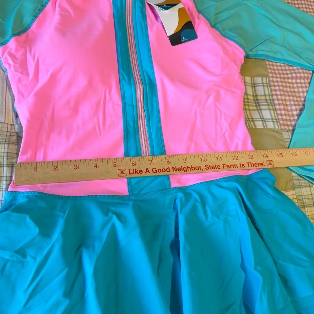 Girls Size M Teal, blue and pink‎ Swimwear One piece with shorts NEW